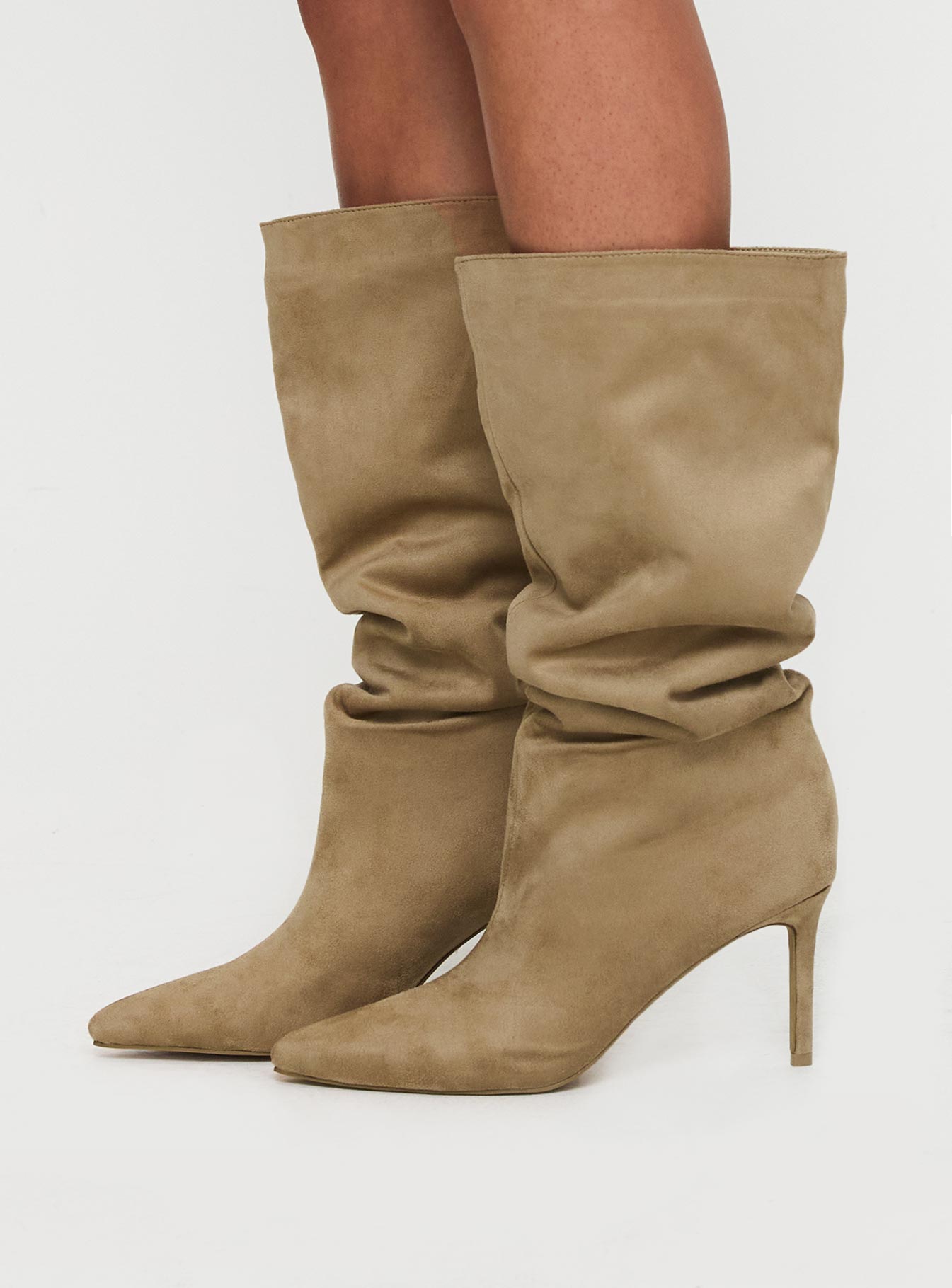 Billini Jamiyah Boots Sand Faux Suede