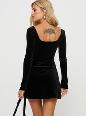 Mahoney Long Sleeve Mini Dress Black